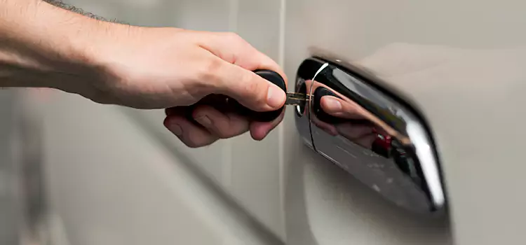 Why Choose Our Auto Locksmith Team in South Gate, CA?